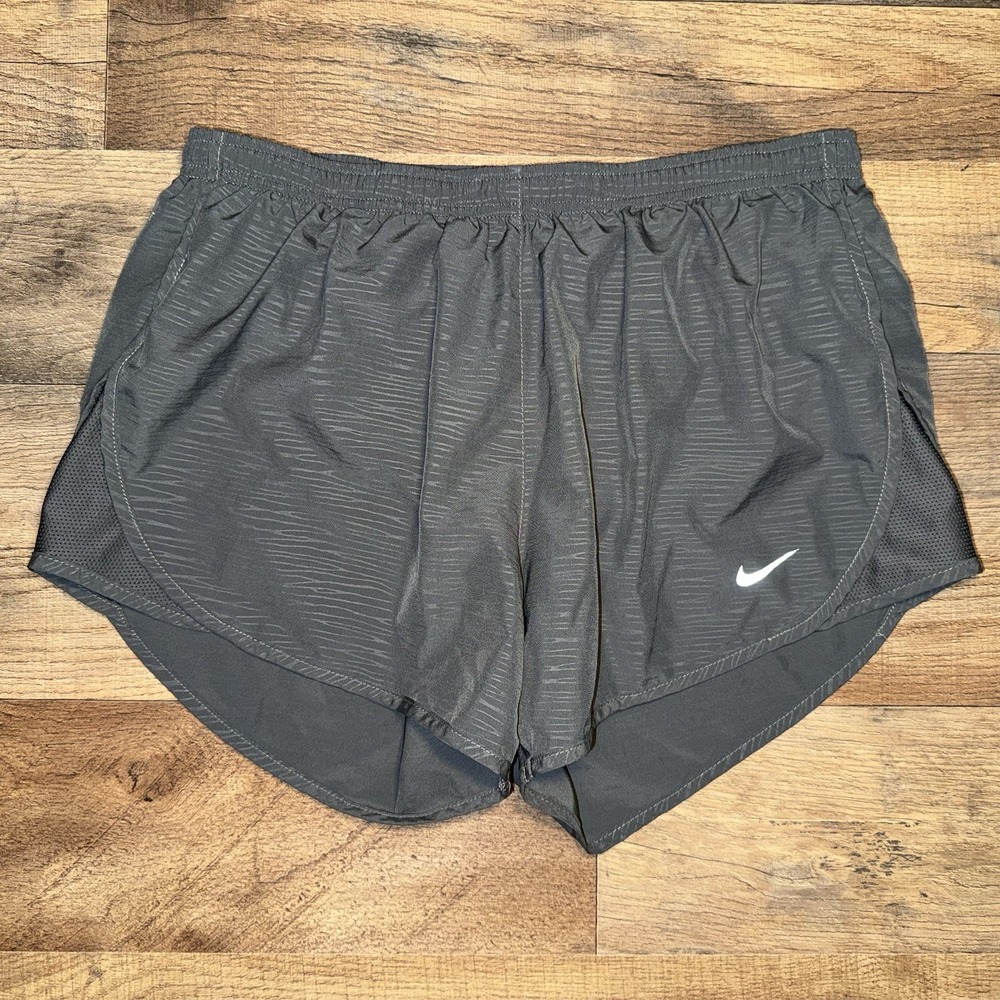 Nike Running Shorts Womens Small Gray Lined Zip Pocket Dri-Fit Jogging Athletic